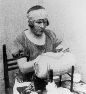 Photograph of Dora Richter